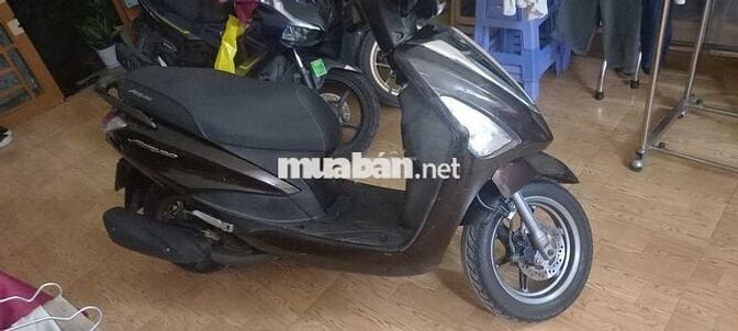 Yamaha Acruzo Deluxe 2017-màu nâu đen, xe đẹp, êm