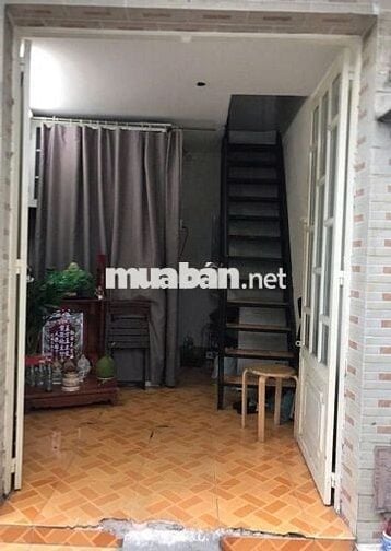Nhà hẻm 20m2, 1 trệt 2 lầu 1 tầng thượng, đường 3/2, Quận 10.