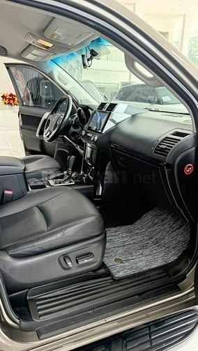 Bán Toyota Prado TXL 2.7, sản xuất 2016, xe đi ít cực mới.