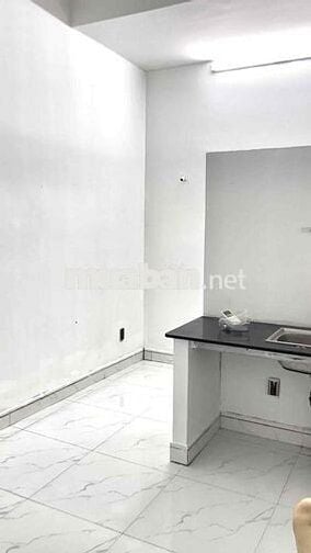 PHÒNG TRỌ MÁY LẠNH TỦ LẠNH SẠCH SE 2-3 NGƯỜI Ở