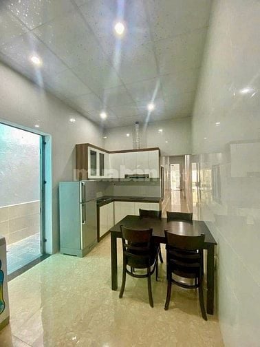 Cho thuê nhà mặt đường 28 Vệ Yên, P. Quảng Thắng, TP Thanh hóa