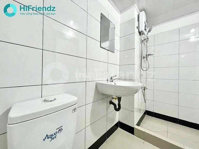 Căn hộ Duplex full nội thất có máy giặt riêng gần cầu Tân Thuận