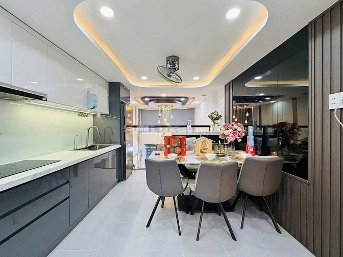 NHÀ NHỎ NGAY ÔNG ÍCH KHIÊM-GIÁ CHỈ NHỈNH HƠN 3TỶ-44,8m2-Q11