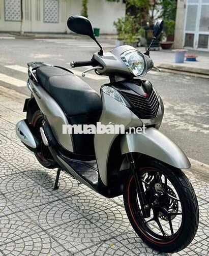 Sh mode xám 2016 biển 43. Trả trước 10TR