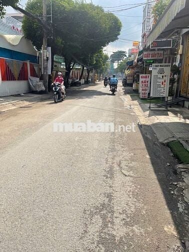 HẺM XE HƠI THÔNG NGUYỄN VĂN KHỐI,P11,GV, 47,5M2 2PN,SÂN THƯỢNG 4.35 TỶ