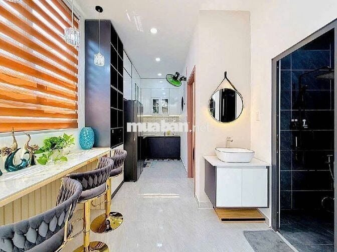 HẺM XE HƠI THÔNG NGUYỄN VĂN KHỐI,P11,GV, 47,5M2 2PN,SÂN THƯỢNG 4.35 TỶ
