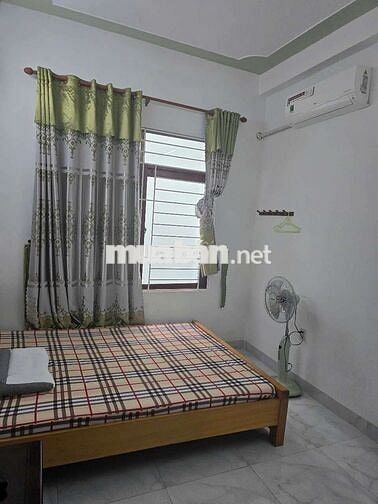 Nhà đẹp cần bán, vị trí gần biển, phù hợp kinh doanh căn hộ hoặc để ở