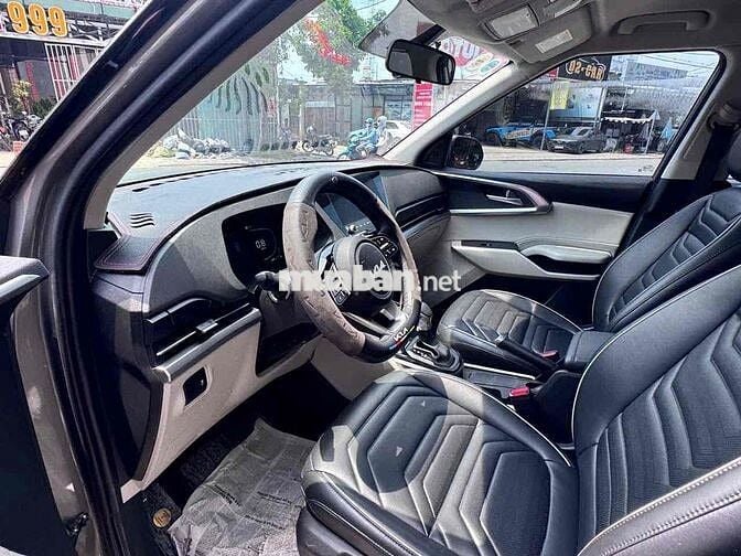 Kia Carens 2024 1.5G Luxury - 24000 km