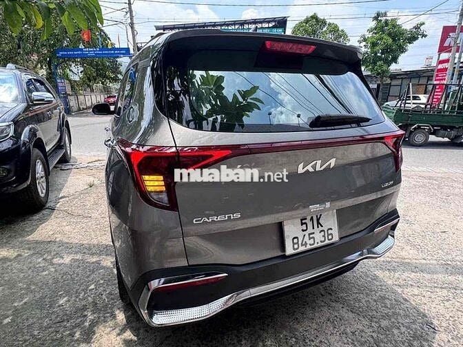 Kia Carens 2024 1.5G Luxury - 24000 km