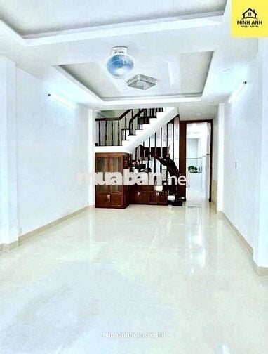 Cho thuê nhà mới xây 2a Nguyễn trọng lội, p4.dt. 4,5x22m 3 lầu 6pn 6wc