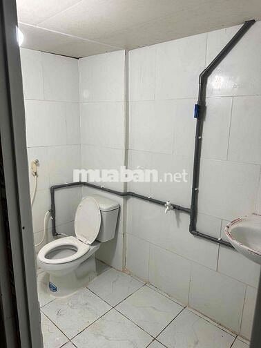 CÒN TRỐNG 1 PHÒNG 2TR TẠI CẦU VƯỢT TÂN THỚI HIỆP Q12
