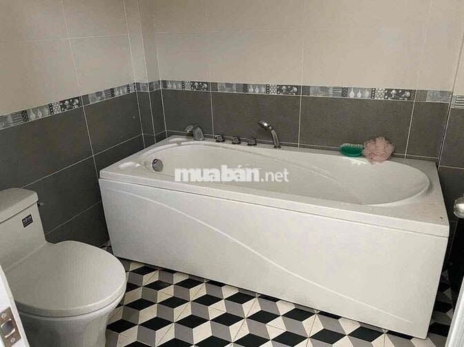 CHÍNH CHỦ GỞI BÁN GẤP NHÀ VỊ TRÍ RẤT ĐẸP GIÁ NGỘP APĐ