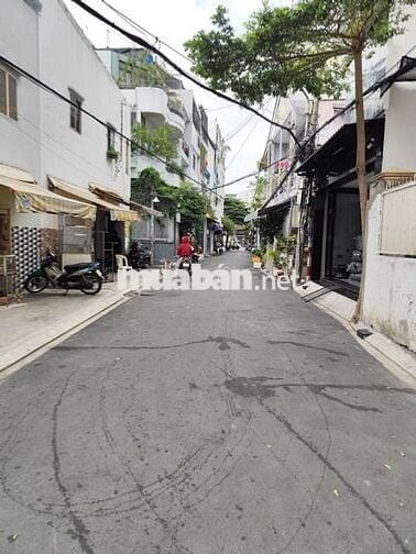 Tôi Chủ bán nhà Trịnh Đình Trọng Tân Phú 52m² giá chỉ: 5.35 tỷ còn tl