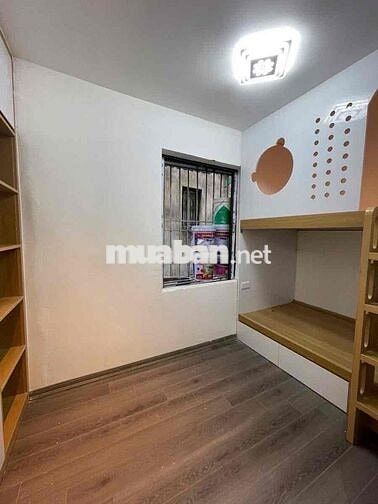 Bán nhà tập thể Bạch Mai 45m², 2 ngủ, 2VS, tầng 2, sổ đỏ chính chủ, gi