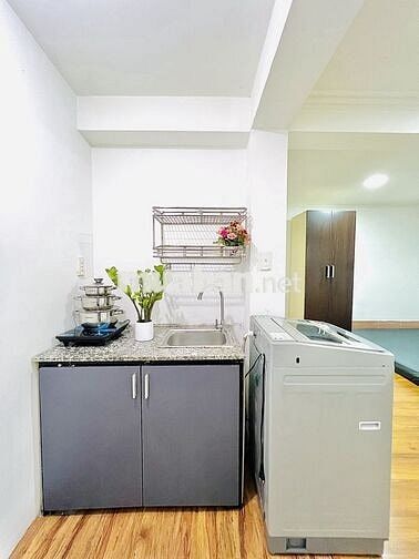 PHÒNG ĐẸP CỬA SỔ GẦN CÔNG VIÊN GIA ĐỊNH