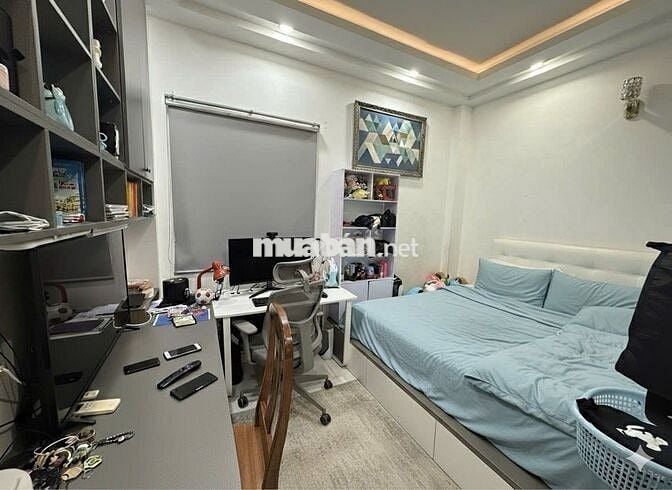 Nhà dt100m2 đúc 5 tầng có tháng máy 10pn hẻm 8m Hồ Đắc Di, Q. Tân Phú