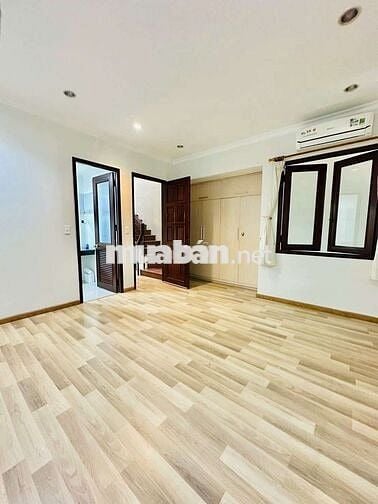 🌿 CHO THUÊ NHÀ HẺM XE TẢI HOÀNG DIỆU – PHƯỜNG 10, QUẬN PHÚ NHUẬN