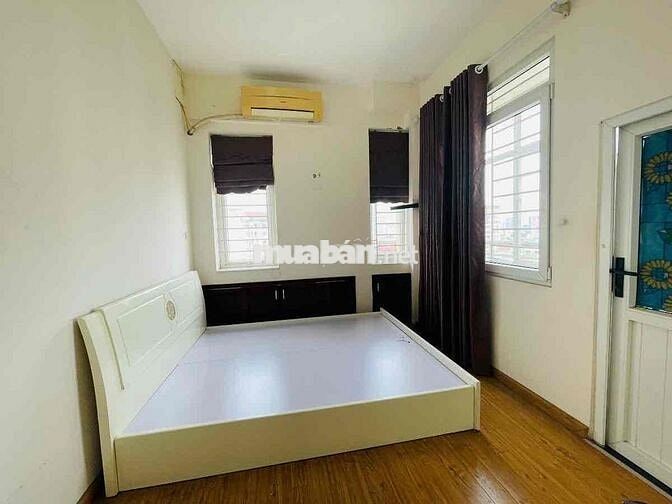 Căn Hộ Cầu Giấy 60m2 - Tầng 12 - 2 Ngủ - Căn Góc - Giá 5 Tỷ - Hiếm