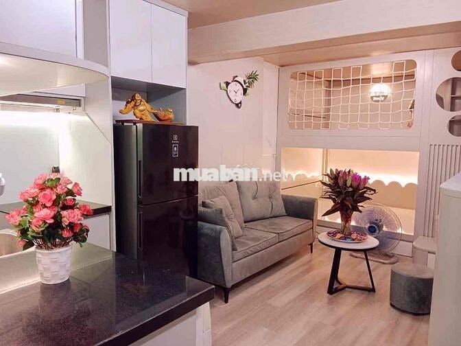 Bán nhà tập thể phố Bùi Ngọc Dương nhà đẹp thoáng sáng ở ngay 50m tầng