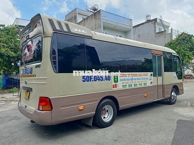 Hyundai Cuonty Limousine 2009 dòng xe 14 chổ