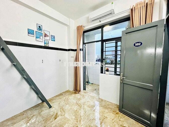 Duplex Ban Công Full Nội Thất Rộng 30m2 Ngay Thoại Ngọc Hầu Q.Tân Phú