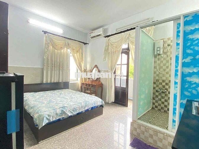 CĂN HỘ STUDIO FULL NỘI THẤT 25m2 BAN CÔNG NGAY VÒNG XOAY HIM LAM