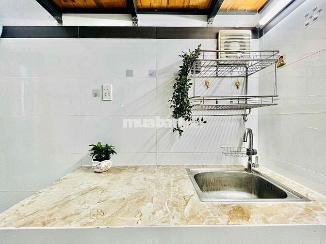 Duplex Ban Công Full Nội Thất Rộng 30m2 Ngay Thoại Ngọc Hầu Q.Tân Phú