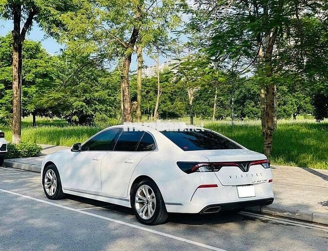 VinFast Lux A2.0 2021 Plus 2.0 AT - 45000 km