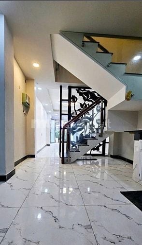 Bán xoay vốn nhà Lý Thái Tổ Q10, 67m², 2PN 2WC - Giá siêu hiếm 3,4 tỷ