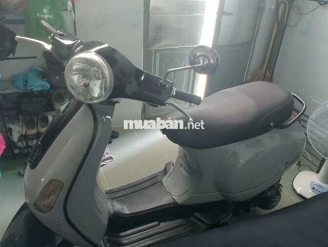 Xe vespa 2010