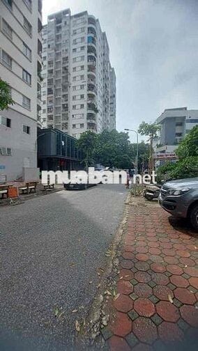 Lô góc chung cư phố Minh Khai nhà đẹp 2 thoáng ở ngay 65m2 tầng 5 giá Lô góc chung cư phố Minh Khai nhà đẹp 2 thoáng ở ngay 65m2 tầng 5 giá