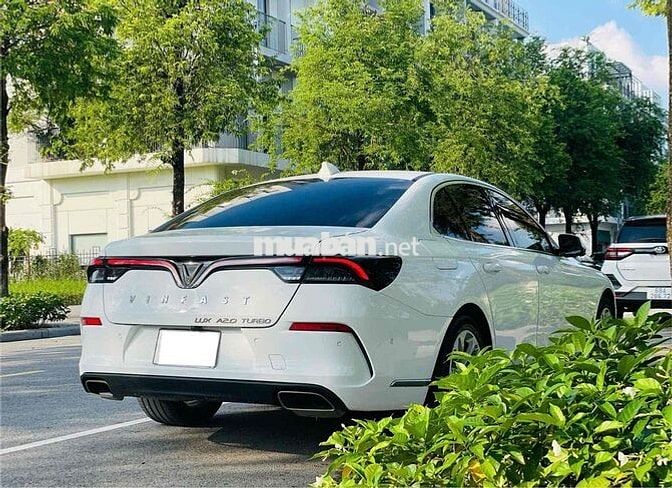 VinFast Lux A2.0 2021 Plus 2.0 AT - 45000 km