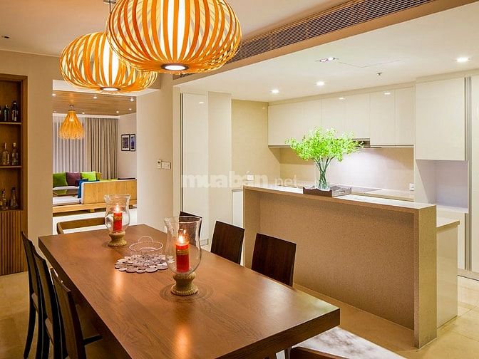 Bán hoặc cho thuê Pool Villa Diamond Island hồ bơi sân vườn 4PN 560m2