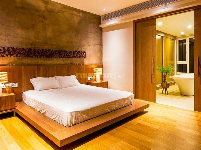 Bán hoặc cho thuê Pool Villa Diamond Island hồ bơi sân vườn 4PN 560m2