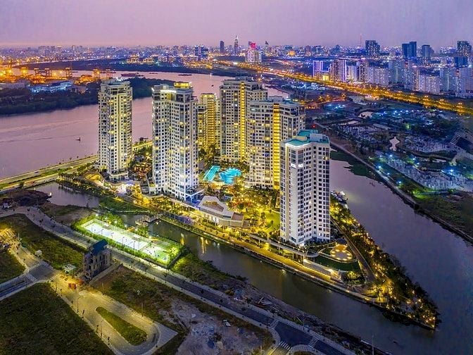Bán hoặc cho thuê Pool Villa Diamond Island hồ bơi sân vườn 4PN 560m2