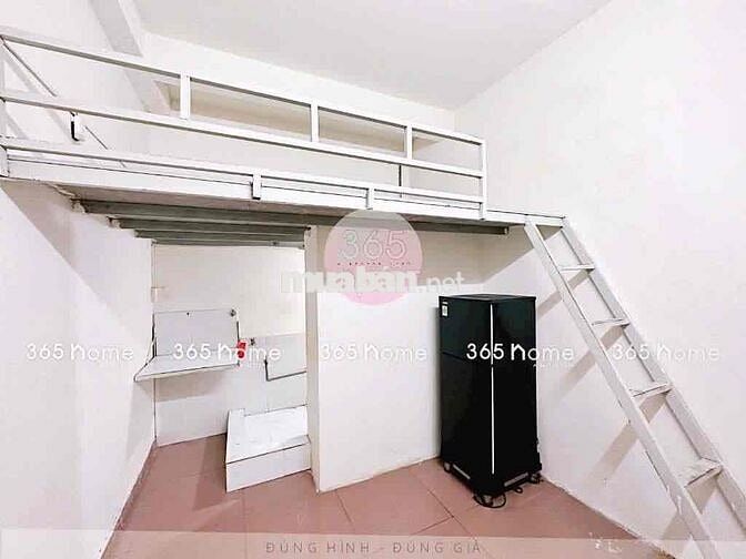 PHÒNG TÂN QUY 25M2 CẠNH LOTTE, DH TDT Q7