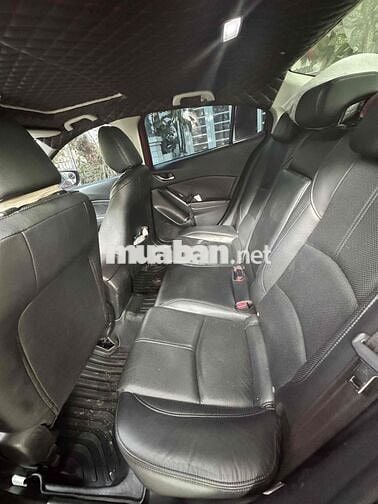 Mazda 3 2019 2.0L Premium - 130000 km
