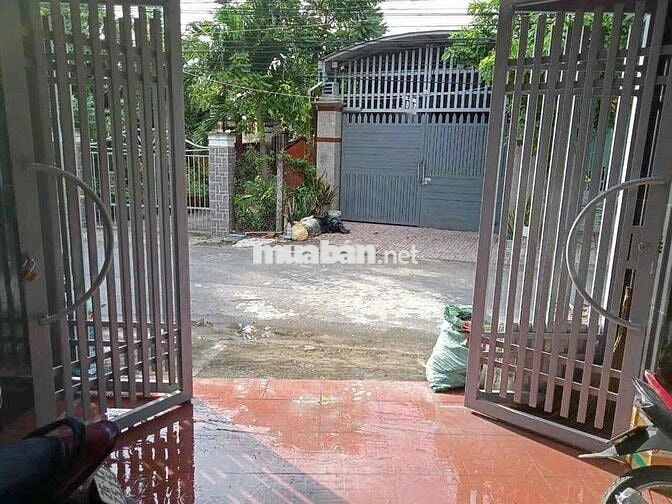 Sở hữu ngay căn nhà ngay chợ Búng 100m2/950tr hiện có 3p ngủ 2p wc