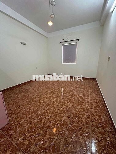 Hiếm-Cho thuê Nhà p Linh Chiểu,gần đh ngân hàng,đường thông 8m,4PN