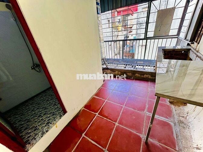BÁN NHÀ MINH KHAI , LÔ GÓC 2M THOÁNG , NGÕ XE BAGAC VÀ VF3 ĐỖ CỬA .