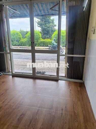 Cho thuê mặt bằng kinh doanh buôn bán làm nghề đường Tân sơn dt 28 m2