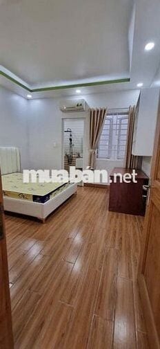 Nhà nguyên căn hẻm xe hơi Phan Huy Ích (4x15m) - 4PN 4WC