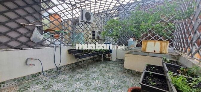 Nhà nguyên căn hẻm xe hơi Phan Huy Ích (4x15m) - 4PN 4WC
