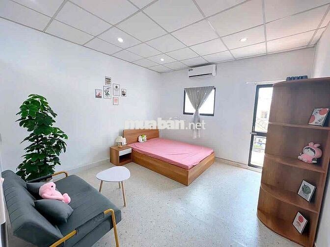 Cho Thuê Căn Hộ 1PN Full Nội Thất Tách Bếp Ban Công Đối Diện Công Viên
