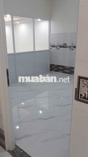 Cho thuê nhà nguyên căn mặt tiền đường Tân Thới Nhất 13C