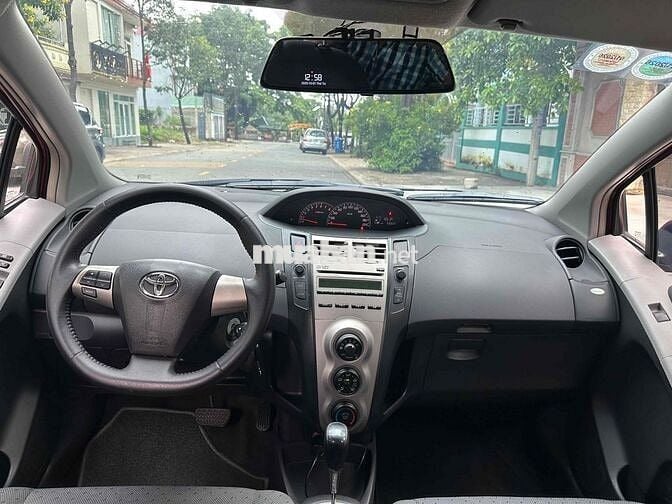 Toyota Yaris 2012 1.5 AT - 56000 km