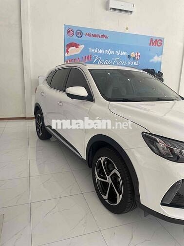 MG HS 2024