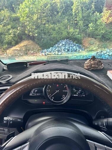 Mazda 3 2019 2.0L Premium - 130000 km