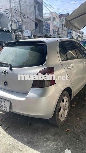 Toyota Yaris 2008 1.3 AT - 81000 km