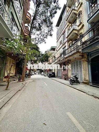 Phúc Xá nhà 65m -3 tầng -9,2 tỷ - Ô tô vào nhà
